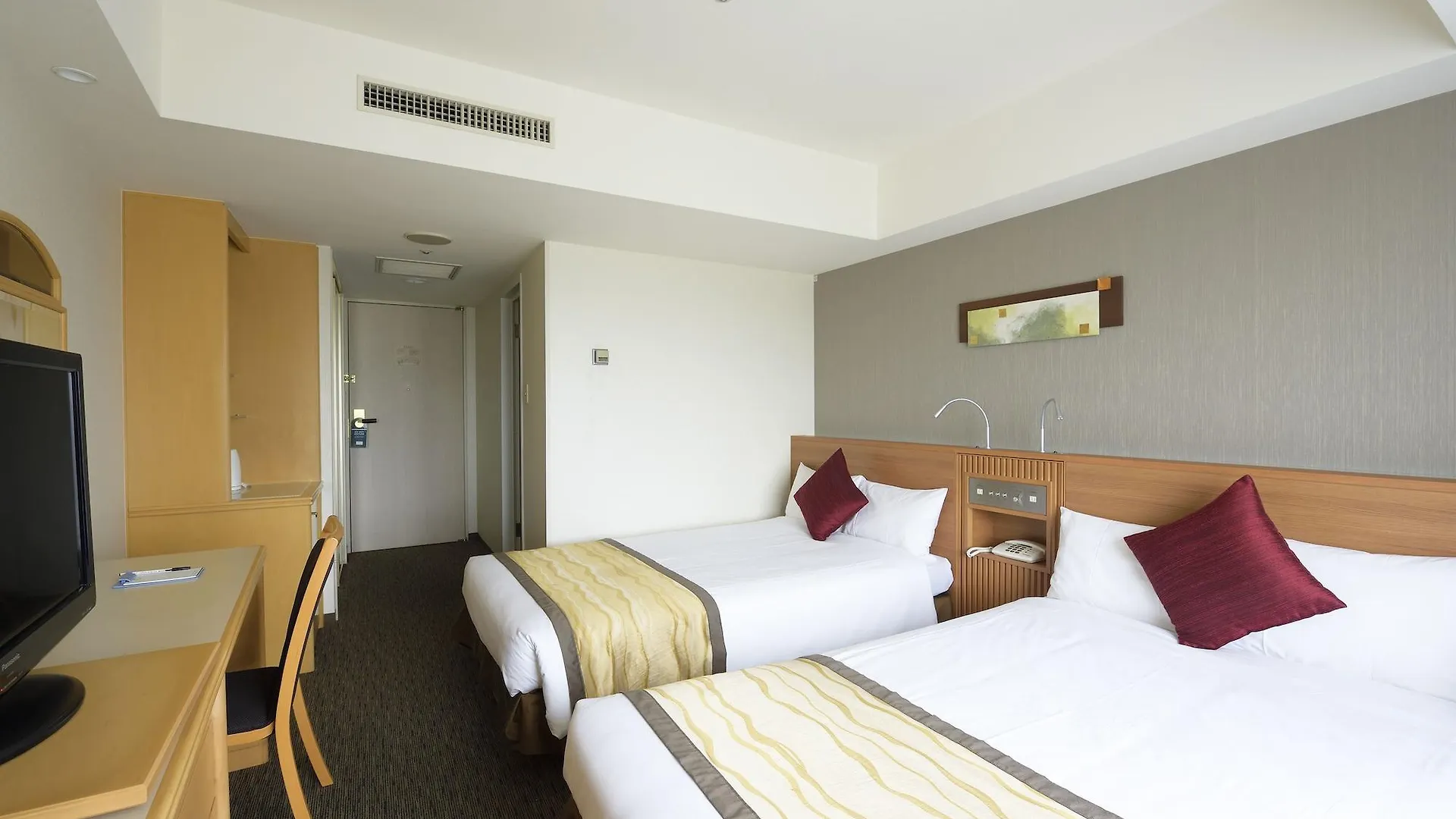 Narita Tobu Hotel Airport 4*,  Japan